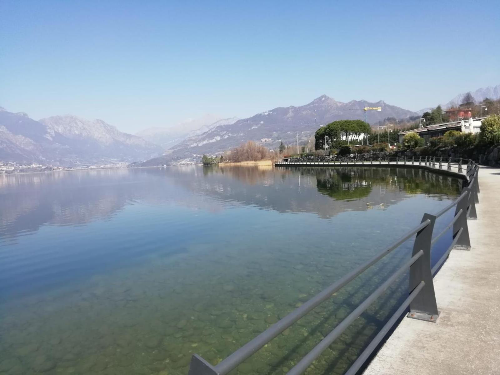La Poesia Del Lago Oggiono Eksteriør bilde